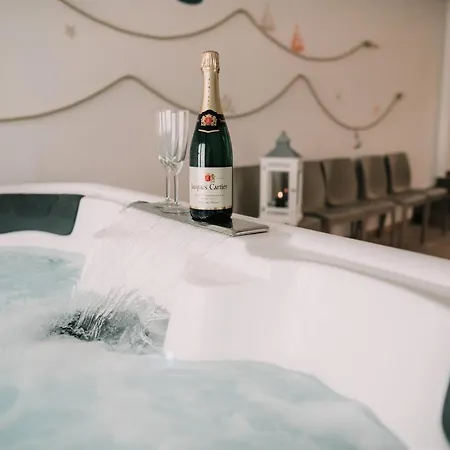 Apartamento Zythogite 8 Personnes Avec Jardin, Bbq Tintigny