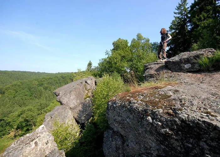 Zythogite 8 Personnes Avec Jardin, Bbq * Tintigny