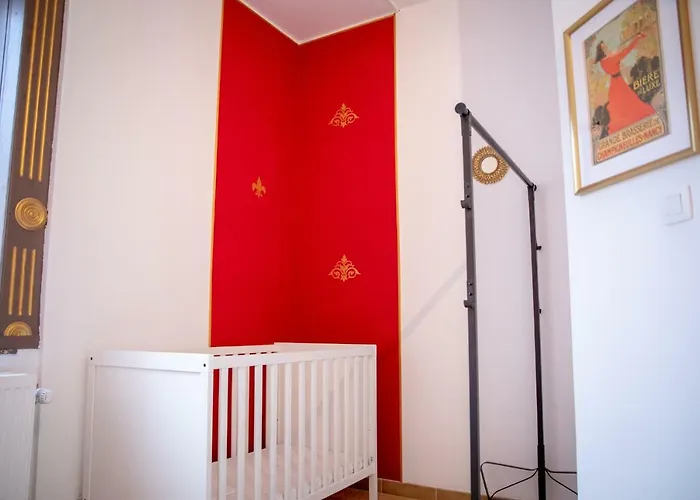 Zythogite 8 Personnes Avec Jardin, Bbq * Tintigny