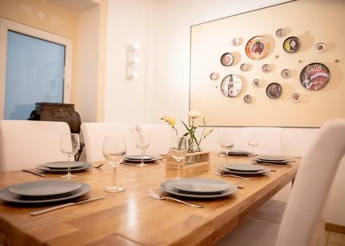 Zythogite 8 Personnes Avec Jardin, Bbq 公寓 Tintigny